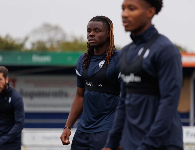 Ibrahim Bakare joins Gateshead