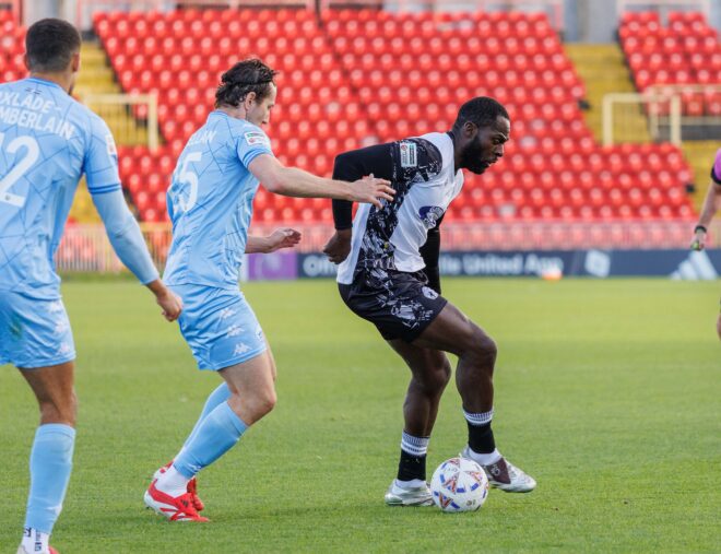 Gateshead 2-2 Truro City