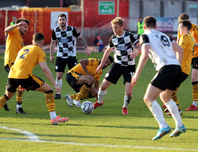 Gateshead 0-0 Bradford (Park Avenue)