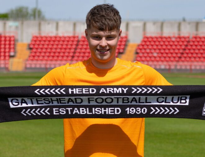 ADAM CAMERON SIGNS PROFESSIONAL CONTRACT