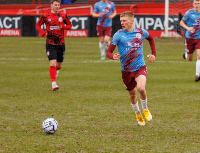 Greenfield joins Matlock Town on loan